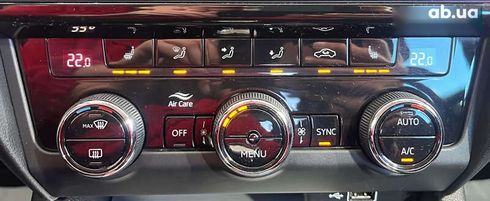 Skoda Octavia 2018 - фото 20