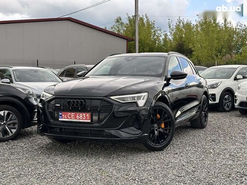 Audi E-Tron 2022 - фото 8