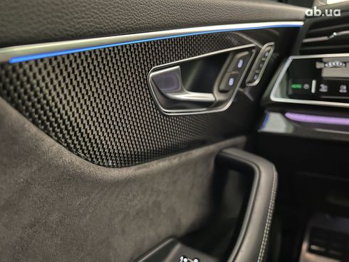 Audi SQ7 2020 - фото 6