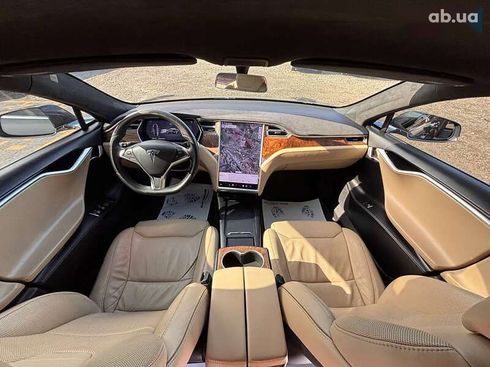 Tesla Model S 2017 - фото 26