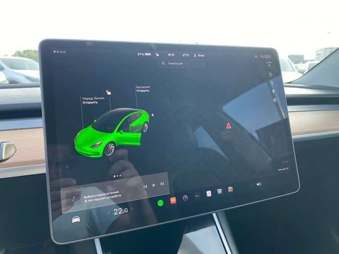 Tesla Model 3 2020 - фото 9