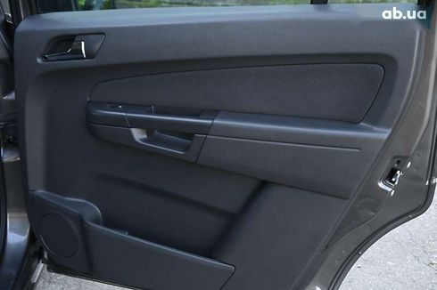 Opel Zafira 2010 - фото 29
