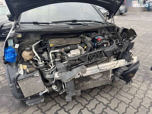 Peugeot 5008 2018 - фото 20