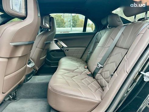 BMW 7 серия 2023 - фото 22