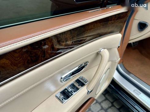 Bentley Continental 2013 - фото 17