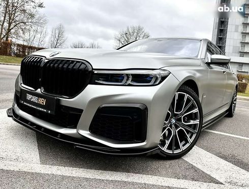 BMW 7 серия 2022 - фото 3