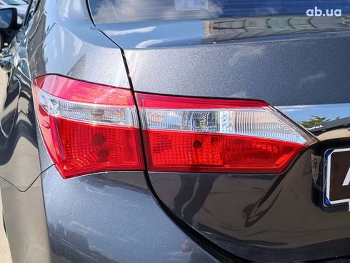 Toyota Corolla 2016 серый - фото 9