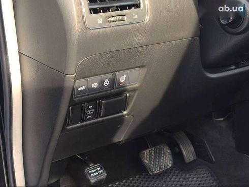 Infiniti QX80 2018 - фото 23