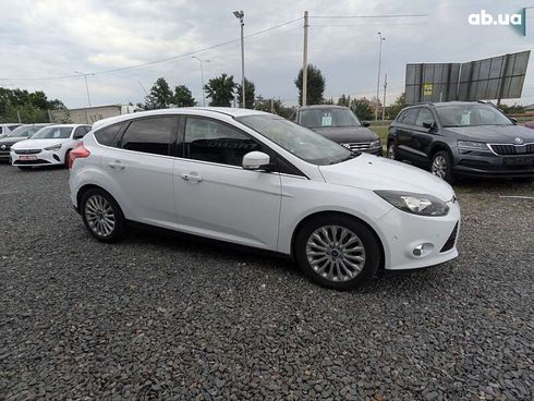 Ford Focus 2011 - фото 8