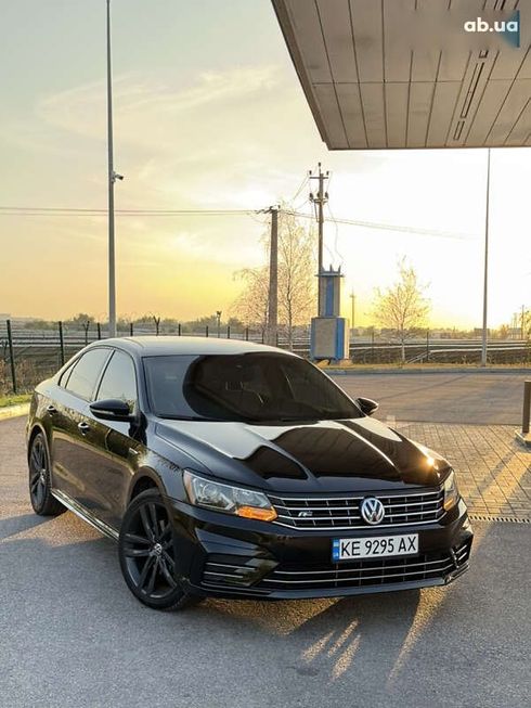 Volkswagen Passat 2018 - фото 7