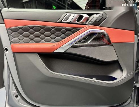 BMW X6 M 2023 - фото 29