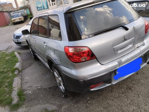 Mitsubishi Outlander 2005 серебристый - фото 6