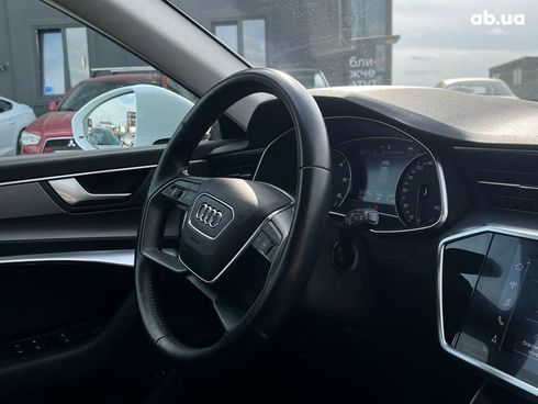Audi A6 2019 белый - фото 4