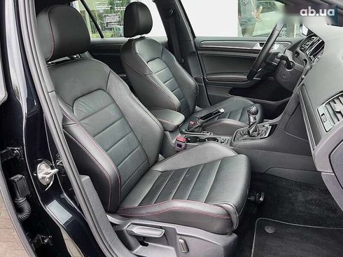 Volkswagen Golf GTI 2019 - фото 25