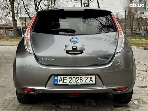 Nissan Leaf 2014 - фото 17