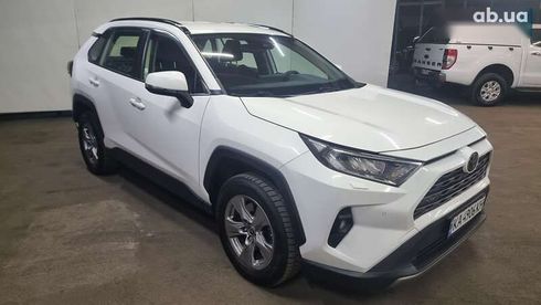 Toyota RAV4 2022 - фото 6