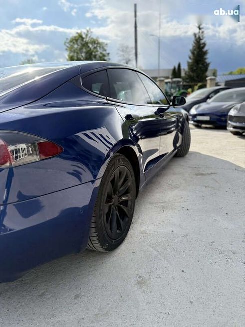 Tesla Model S 2019 - фото 19