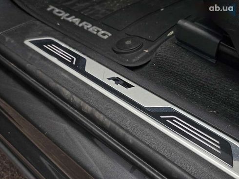 Volkswagen Touareg 2021 - фото 26