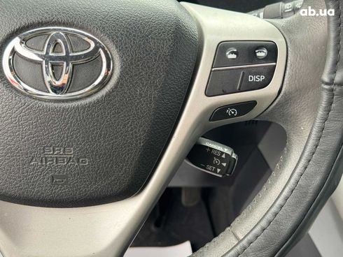 Toyota Verso 2012 черный - фото 13