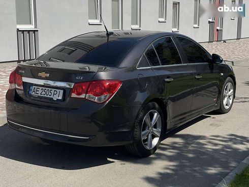Chevrolet Cruze 2013 - фото 9