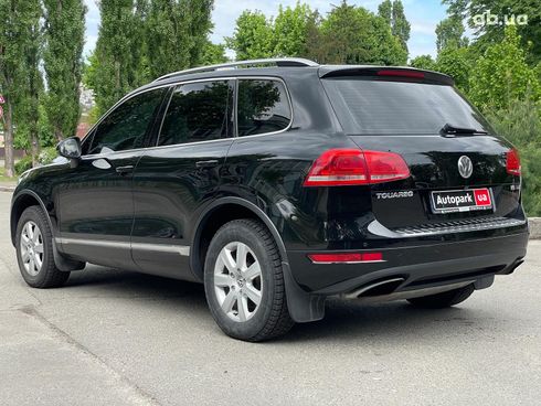 Volkswagen Touareg 2013 черный - фото 13