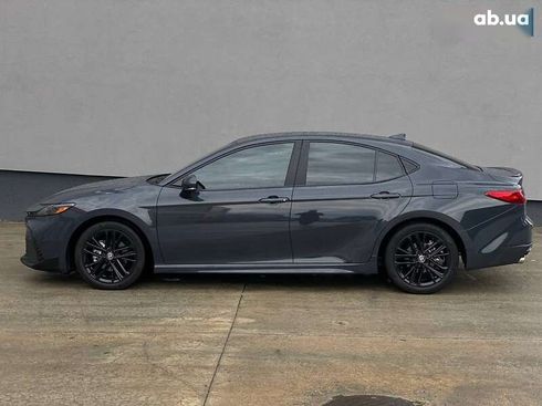 Toyota Camry 2024 - фото 16