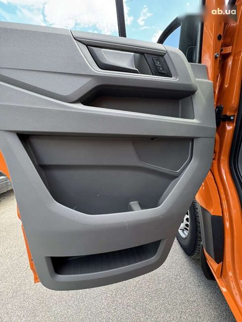 Volkswagen Crafter 2021 - фото 15