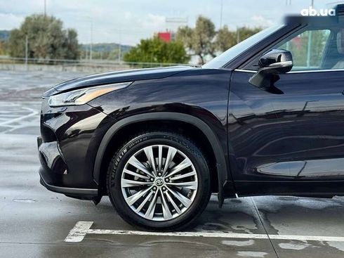 Toyota Highlander 2021 - фото 10