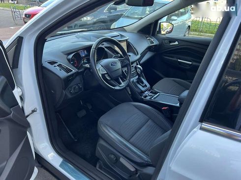 Ford Kuga 2019 - фото 8
