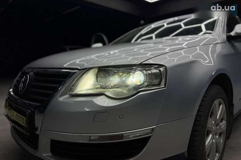 Volkswagen Passat 2010 - фото 8