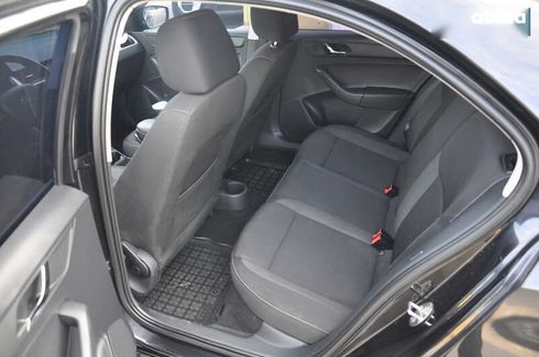 Skoda Rapid 2013 - фото 17