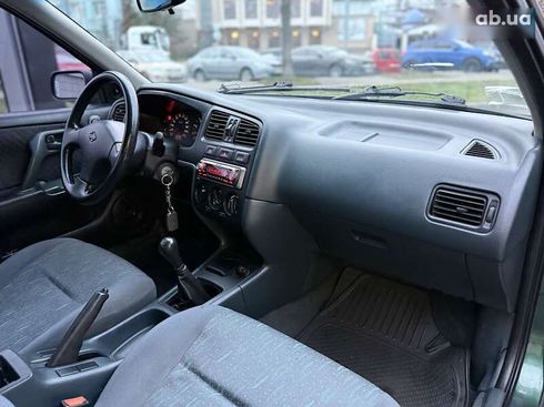 Nissan Primera 1996 - фото 12