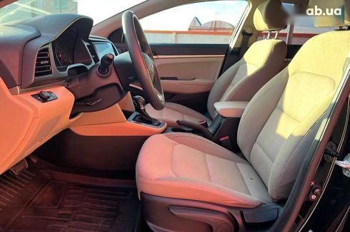 Hyundai Elantra 2019 - фото 9