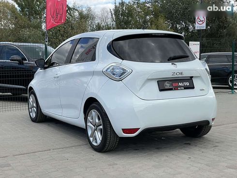Renault Zoe 2019 - фото 19