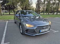 Продаж вживаних Hyundai Elantra 2016 року в Кривому Розі - купити на Автобазарі