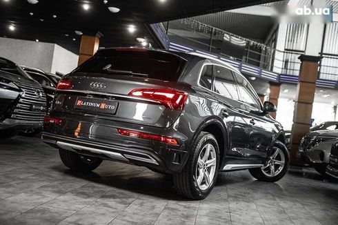 Audi Q5 2021 - фото 14