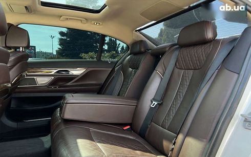 BMW 7 серия 2015 - фото 14