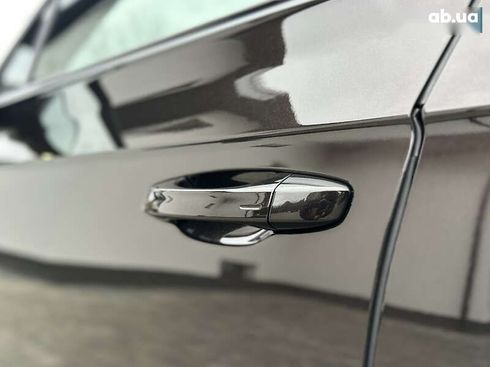 Volkswagen Touareg 2019 - фото 24