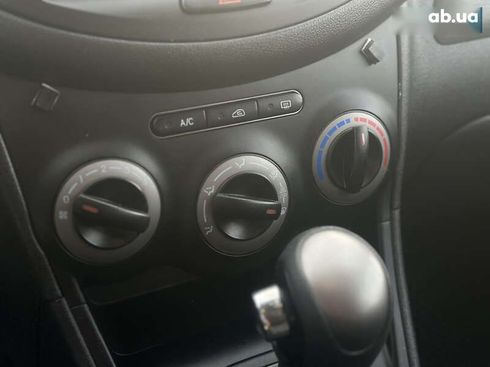 Hyundai i10 2013 - фото 20