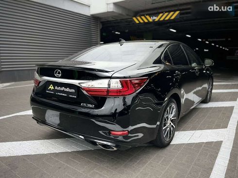 Lexus ES 2016 - фото 14