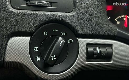 Skoda Octavia 2011 - фото 21