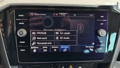Volkswagen Passat 2020 - фото 26