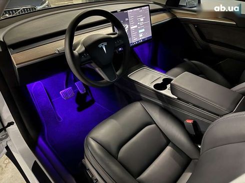 Tesla Model Y 2023 - фото 15