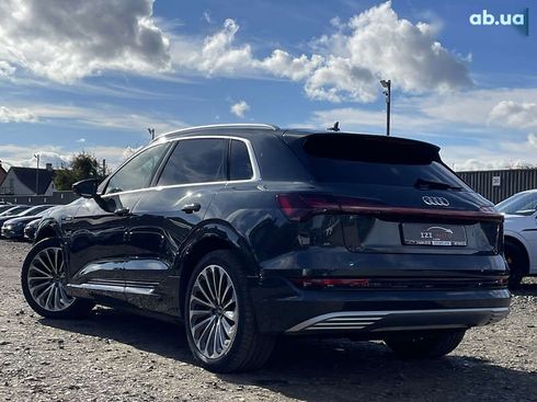 Audi E-Tron 2022 - фото 6