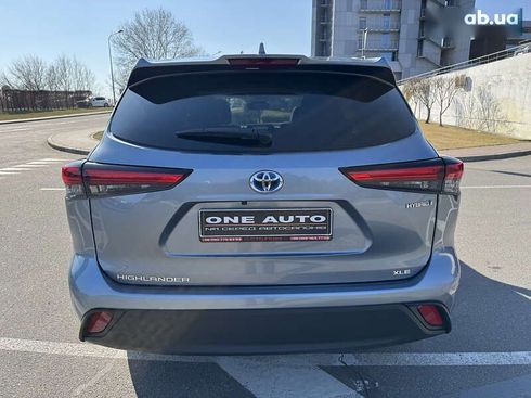 Toyota Highlander 2023 - фото 7