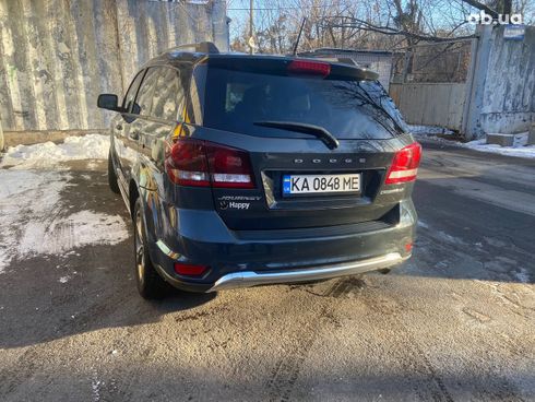 Dodge Journey 2017 серый - фото 5