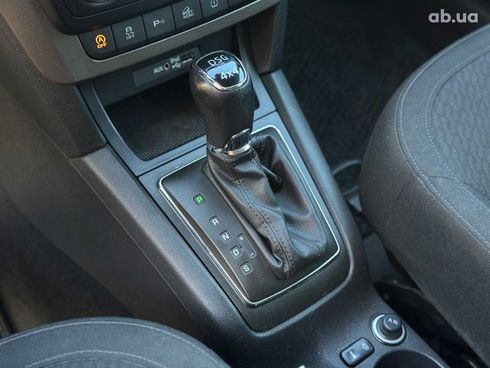 Skoda Yeti 2017 серый - фото 21