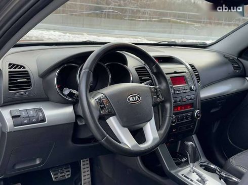 Kia Sorento 2010 - фото 17