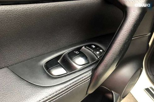 Nissan Qashqai 2015 - фото 20