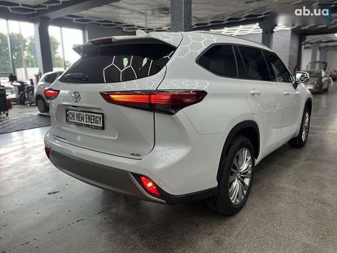 Toyota Highlander 2024 - фото 5